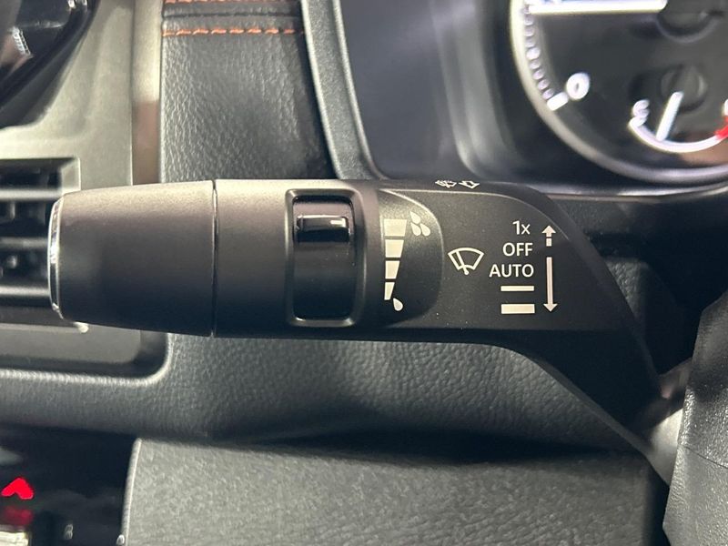 2024 Mitsubishi Triton 3DF-LC2T (UW-6aa0cee95f788)[29]