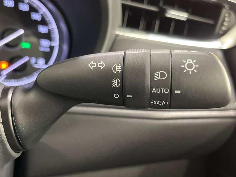 2022 Toyota Harrier 6BA-MXUA85 (UW-6aa0cfb8df371)[29]