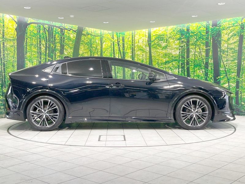 2024 Toyota Prius 6AA-MXWH60 (UW-6aa0cfbfc2b12)[17]