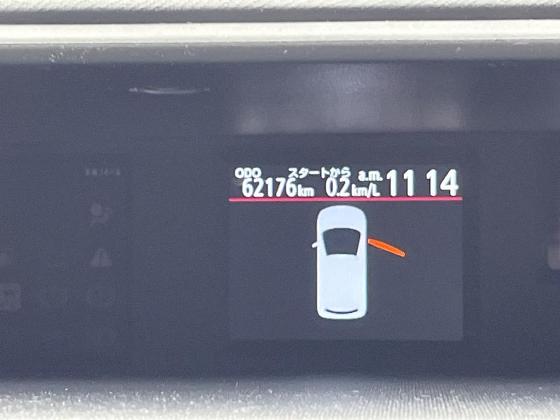 2015 Toyota Aqua DAA-NHP10 (UW-6aa0cfe10e56f)[2]