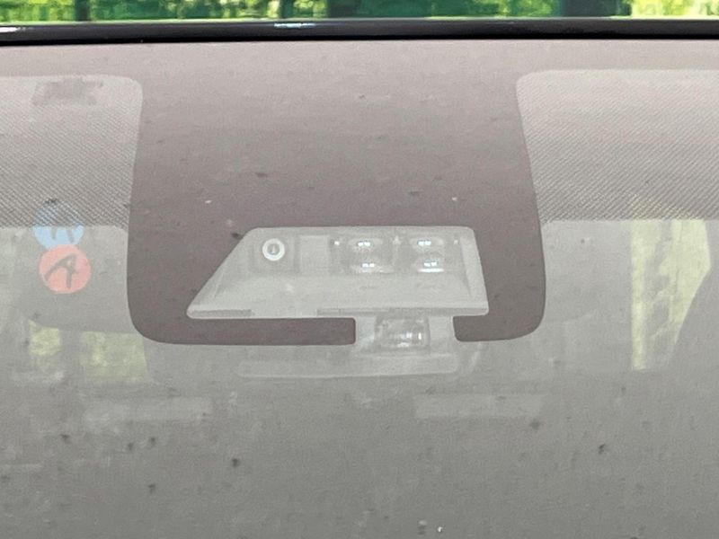 2017 Toyota Aqua DAA-NHP10H (UW-6aa0cfe3f1288)[19]