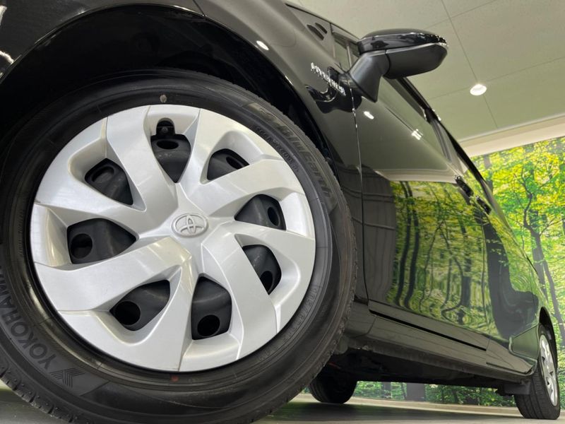 2015 Toyota Sienta DAA-NHP170G (UW-6aa0cfe944987)[26]