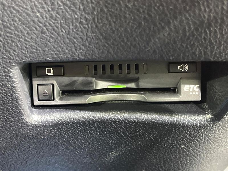 2017 Toyota Sienta DBA-NSP170G (UW-6aa0cff56e84f)[13]