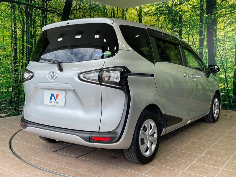 2019 Toyota Sienta DBA-NSP170G (UW-6aa0cff8275d7)[8]