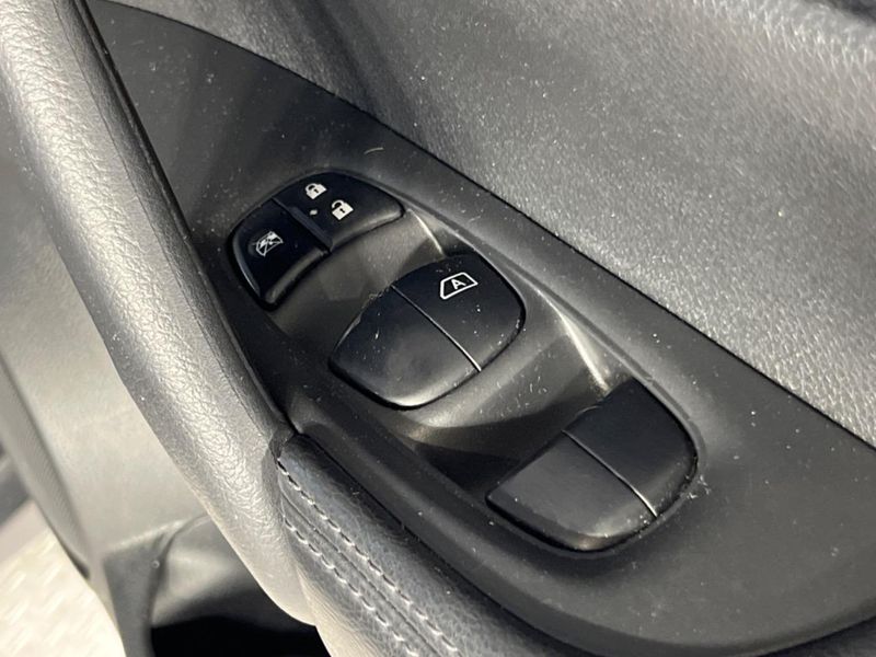 2016 Nissan X-Trail DBA-NT32 (UW-6aa0cffc7bbe6)[22]