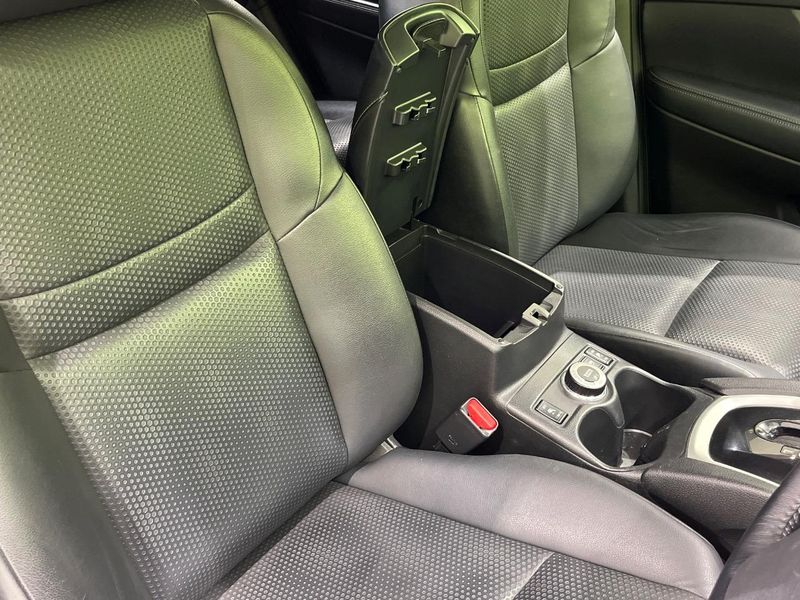 2015 Nissan X-Trail DBA-NT32 (UW-6aa0cfff7ad87)[24]