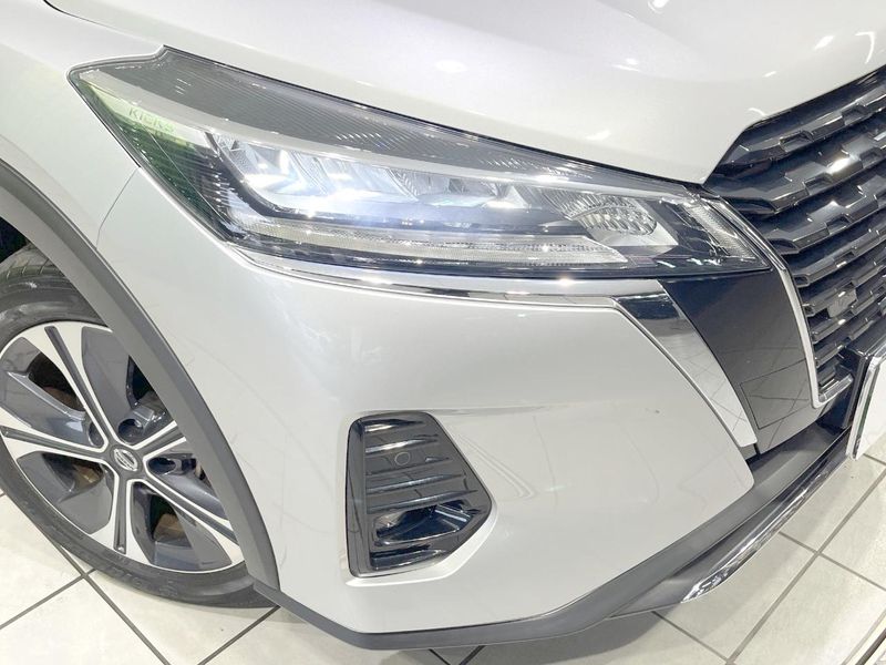 2022 Nissan Kicks 6AA-P15 (UW-6aa0d0039b0bc)[20]