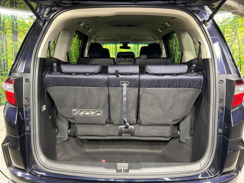 2015 Honda Odyssey DBA-RC2 (UW-6aa0d006865bf)[4]