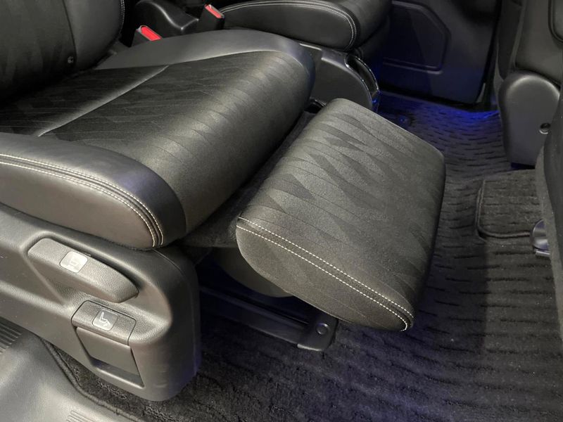 2018 Honda Odyssey Hybrid 6AA-RC4 (UW-6aa0d0085282a)[18]
