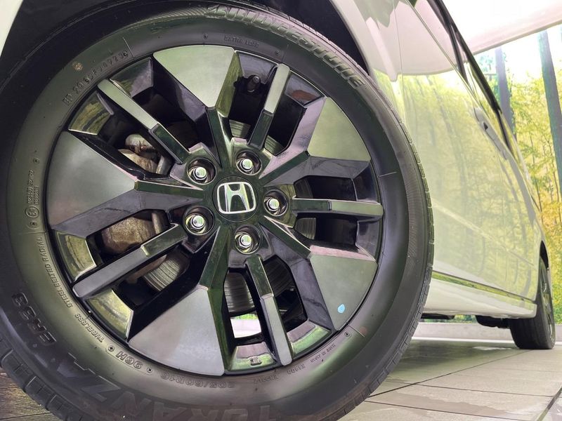 2024 Honda Step Wagon 6AA-RP8 (UW-6aa0d01293e0a)[15]