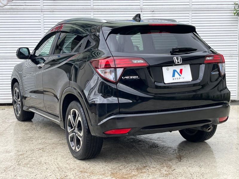 2016 Honda Vezel DAA-RU3 (UW-6aa0d017a0c2b)[29]