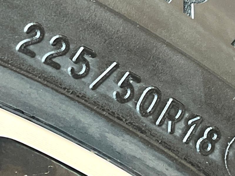2021 Honda Vezel 6AA-RV5 (UW-6aa0d01d1b192)[7]