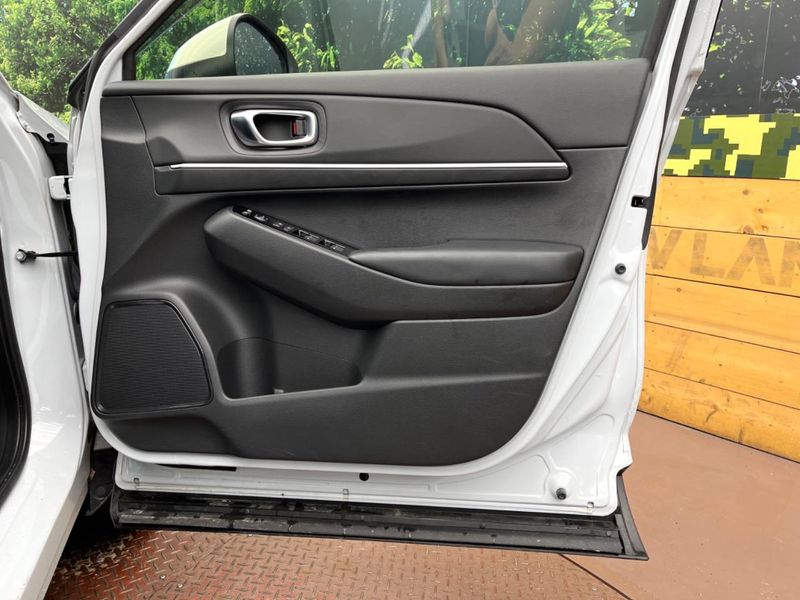 2021 Honda Vezel 6AA-RV5 (UW-6aa0d01d1b192)[26]
