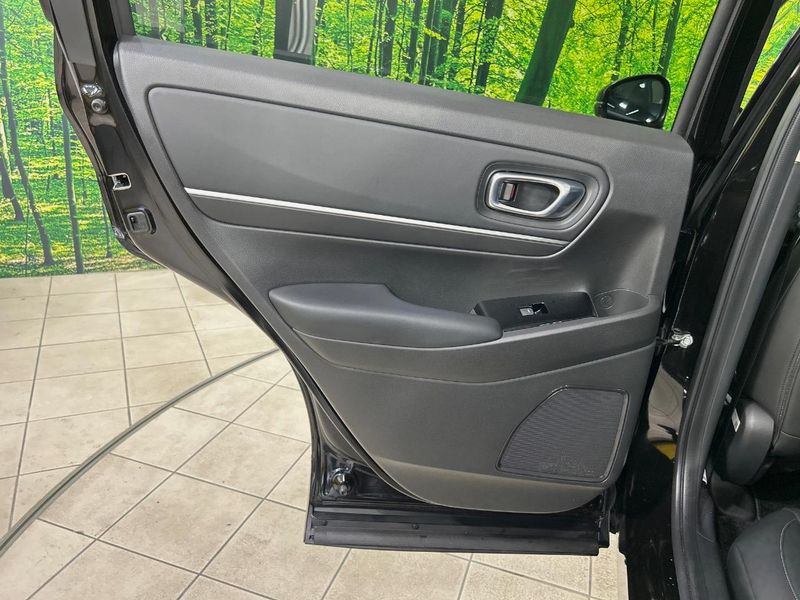 2021 Honda Vezel 6AA-RV5 (UW-6aa0d01f6d78f)[27]