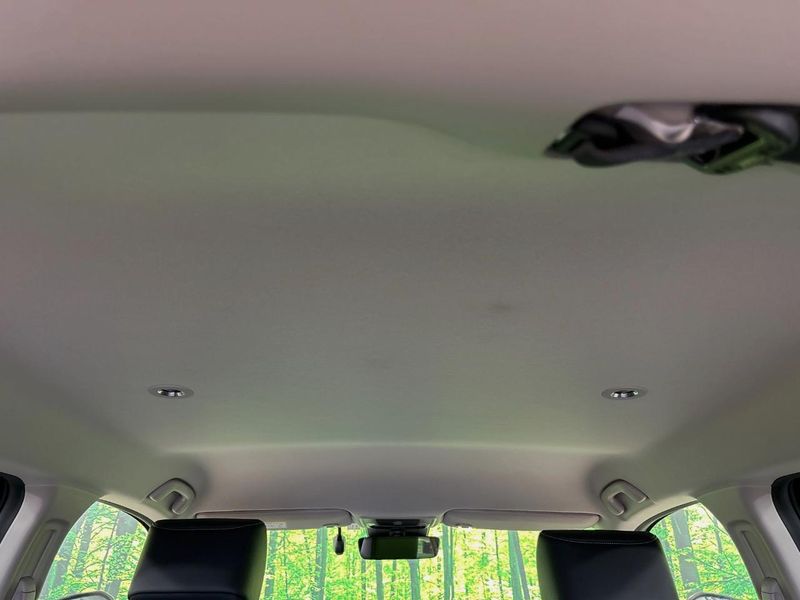 2021 Honda Vezel 6AA-RV5 (UW-6aa0d01f6d78f)[21]