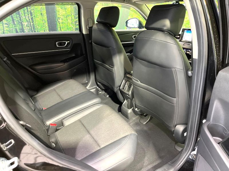 2021 Honda Vezel 6AA-RV5 (UW-6aa0d01fe473b)[29]