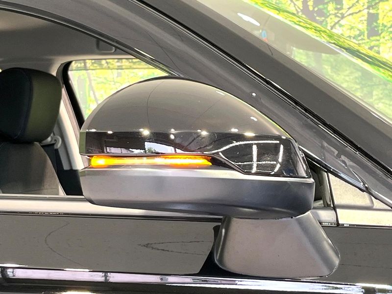2021 Honda Vezel 6AA-RV5 (UW-6aa0d01fe473b)[22]