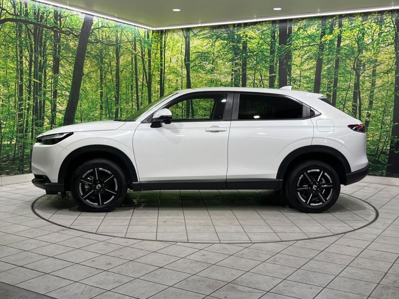 2025 Honda Vezel 6AA-RV5 (UW-6aa0d02a4f88d)[11]