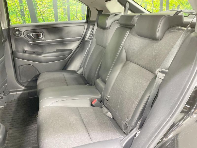 2021 Honda Vezel 6AA-RV6 (UW-6aa0d02c44e5c)[25]