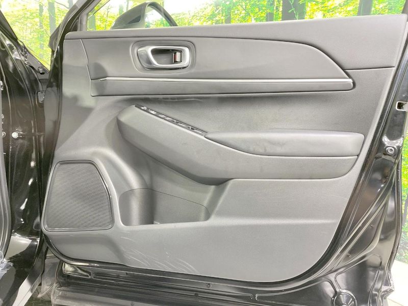 2021 Honda Vezel 6AA-RV6 (UW-6aa0d02c44e5c)[17]