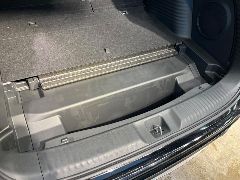 2023 Honda ZR-V 6AA-RZ4 (UW-6aa0d02e753db)[28]