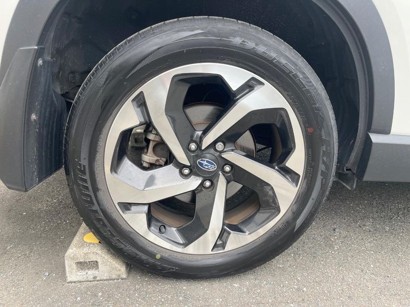 2022 Subaru Forester 5AA-SKE (UW-6aa0d043ecea5)[12]