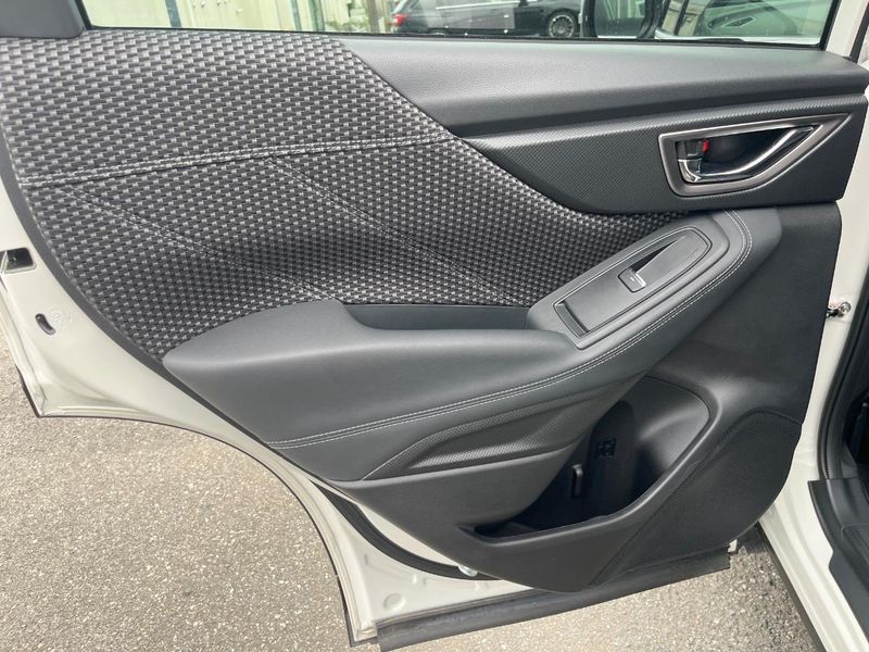 2022 Subaru Forester 5AA-SKE (UW-6aa0d043ecea5)[25]