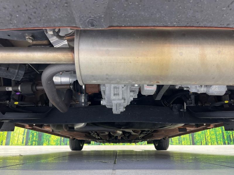 2021 Nissan Note 6AA-SNE13 (UW-6aa0d045a638e)[25]