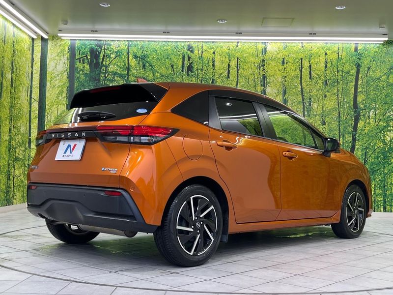 2021 Nissan Note 6AA-SNE13 (UW-6aa0d045a638e)[18]