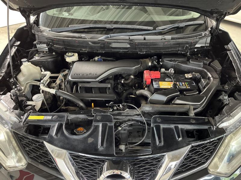 2016 Nissan X-Trail DBA-T32 (UW-6aa0d049e731c)[4]