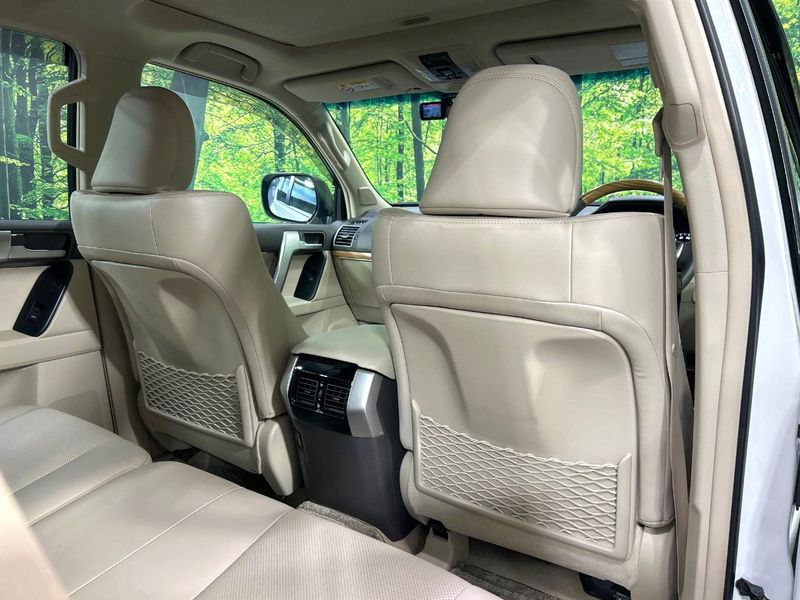2023 Toyota Land Cruiser Prado 3BA-TRJ150W (UW-6aa0d056d9ba0)[29]