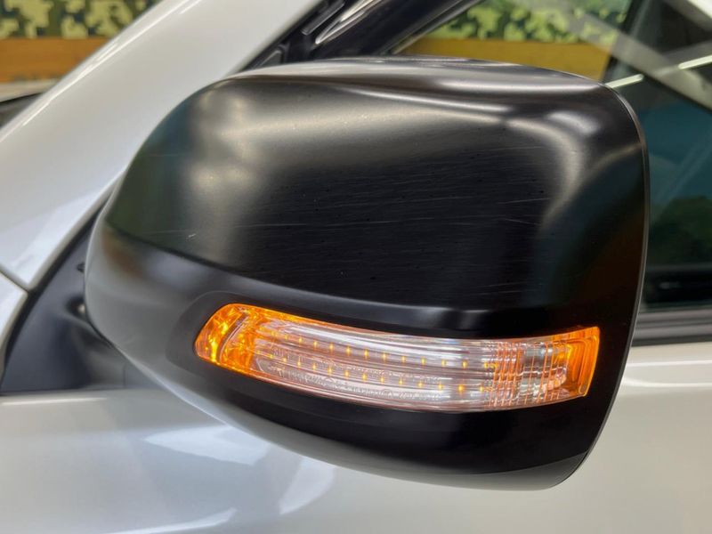 2023 Toyota Land Cruiser Prado 3BA-TRJ150W (UW-6aa0d05982d89)[12]