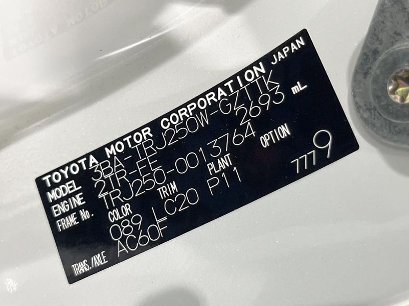 2024 Toyota Land Cruiser 250 3BA-TRJ250W (UW-6aa0d05d82850)[1]