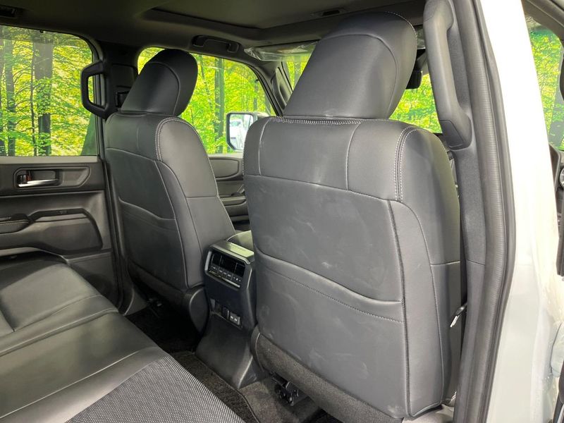 2026 Toyota Land Cruiser 250 3BA-TRJ250W (UW-6aa0d063c8803)[17]
