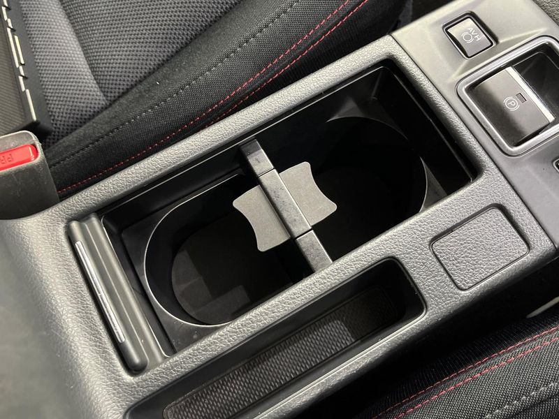 2018 Subaru WRX S4 DBA-VAG (UW-6aa0d06952583)[18]