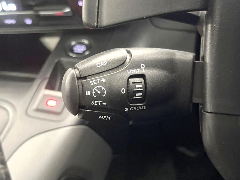 2020 Citroen Berlingo 3DA-K9CYH01 (UW-6aa0d0760bedf)[27]