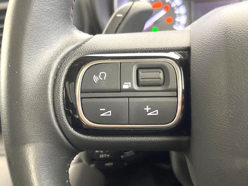 2020 Citroen Berlingo 3DA-K9CYH01 (UW-6aa0d0760bedf)[24]