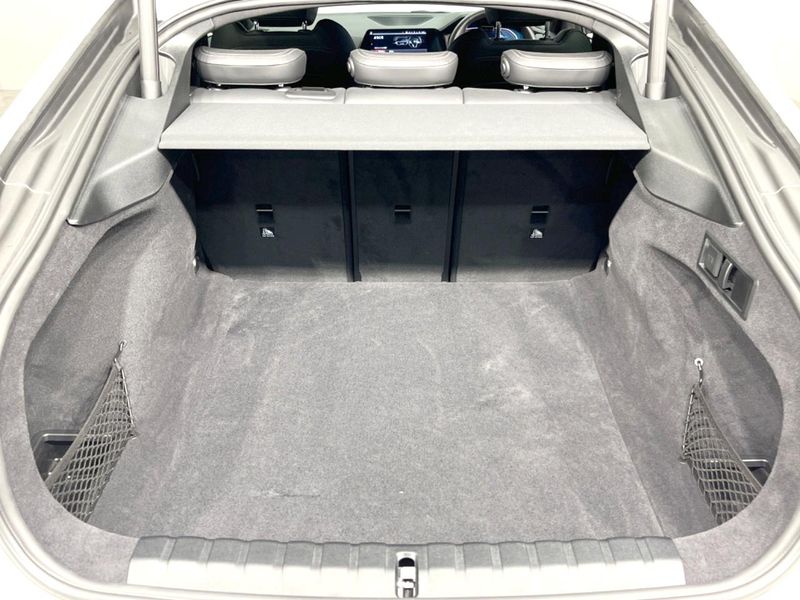 2022 BMW 4 Series 3BA-12AV20 (UW-6aa0d07cd7f54)[15]