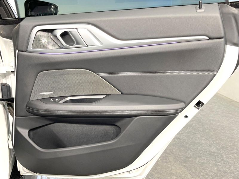 2022 BMW 4 Series 3BA-12AV20 (UW-6aa0d07cd7f54)[18]