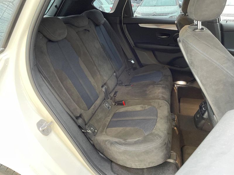 2016 BMW 2 Series DBA-2A15 (UW-6aa0d07d1f577)[13]