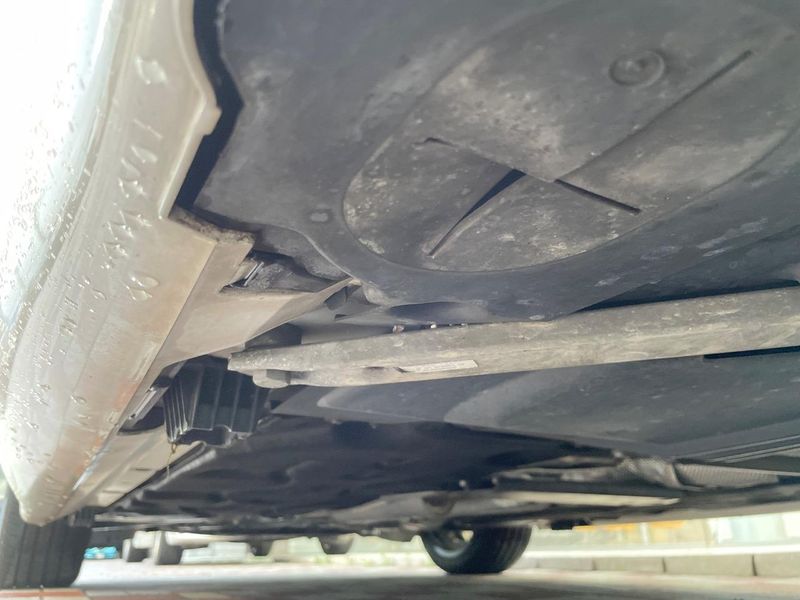 2016 BMW 2 Series DBA-2A15 (UW-6aa0d07d1f577)[25]