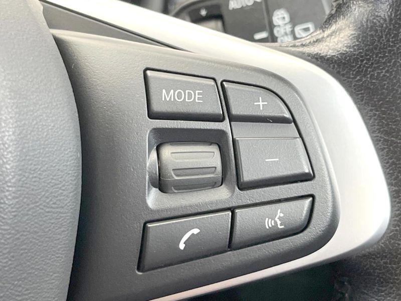 2017 BMW 2 Series LDA-2E20 (UW-6aa0d07e55a6b)[23]
