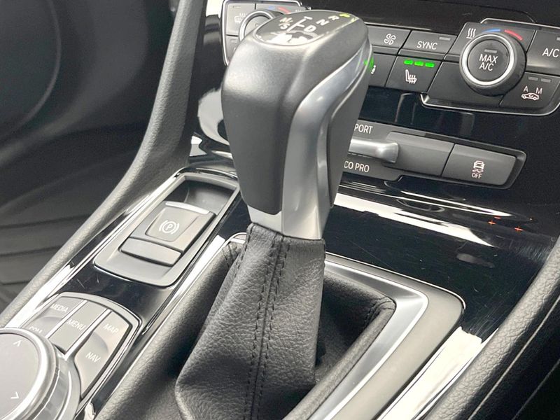 2017 BMW 2 Series LDA-2E20 (UW-6aa0d07e55a6b)[20]