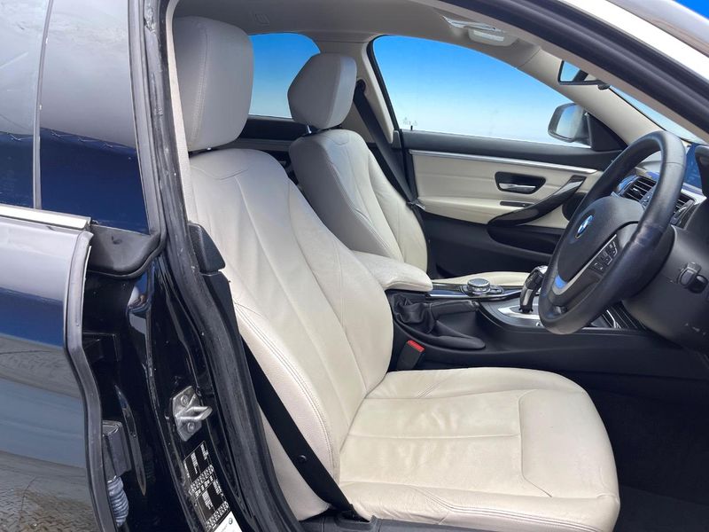 2015 BMW 4 Series DBA-4A20 (UW-6aa0d07ed1321)[27]