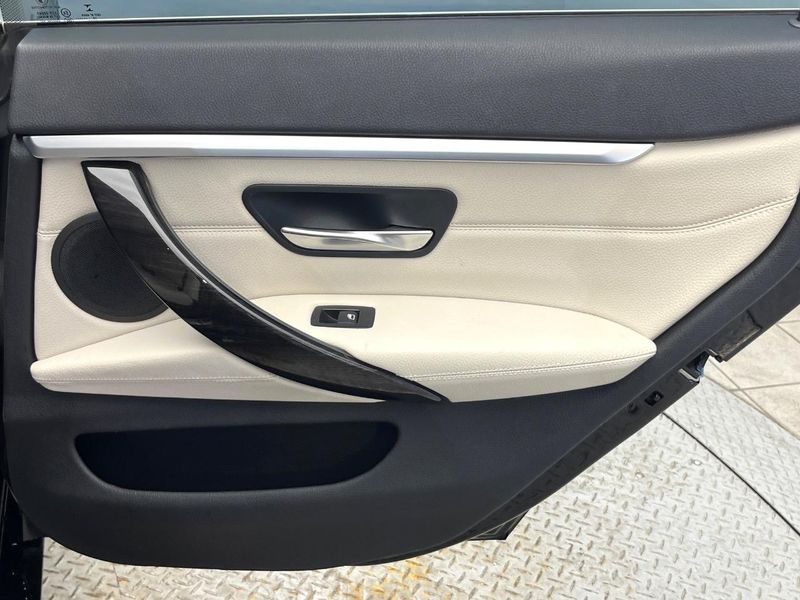 2015 BMW 4 Series DBA-4A20 (UW-6aa0d07ed1321)[22]