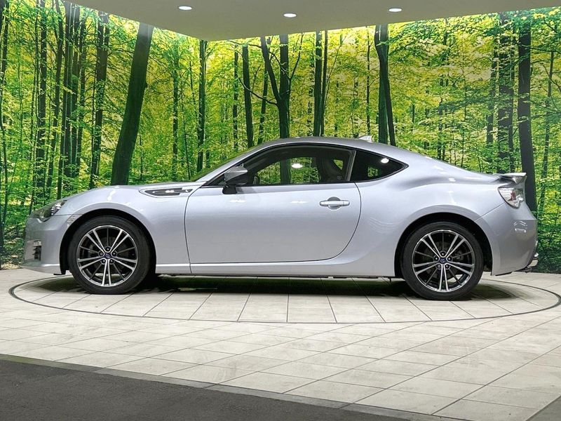 2014 Subaru BRZ DBA-ZC6 (UW-6aa0d097ddb94)[12]