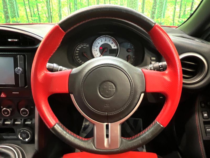 2012 Toyota 86 DBA-ZN6 (UW-6aa0d09e32a95)[29]
