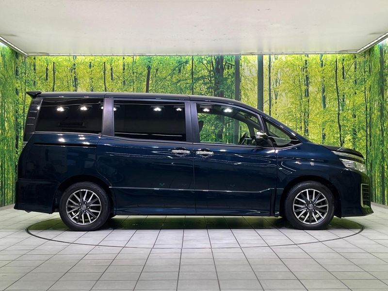 2015 Toyota Voxy DBA-ZRR80W (UW-6aa0d0a58fa58)[10]