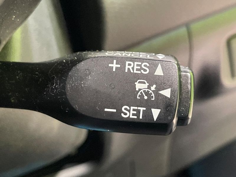 2015 Toyota Harrier DBA-ZSU60W (UW-6aa0d0b5eb48c)[14]
