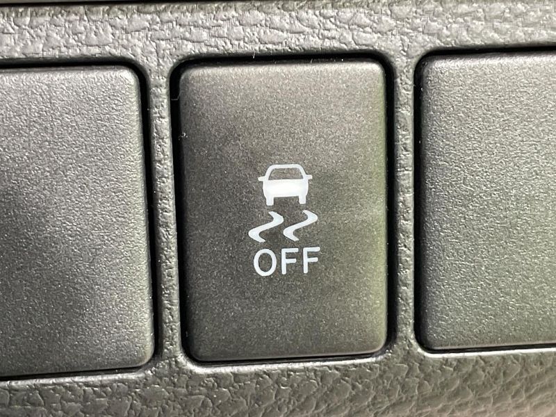 2015 Toyota Harrier DBA-ZSU60W (UW-6aa0d0b5eb48c)[6]